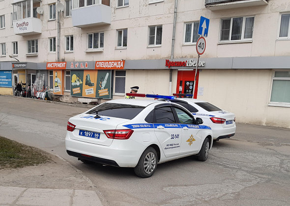 Массовые проверки водителей пройдут в выходные в Краснотурьинске, Карпинске и Волчанске