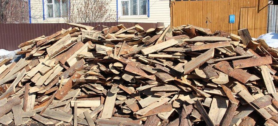 В Краснотурьинске семьи военнослужащих обеспечат дровами для бань и дач