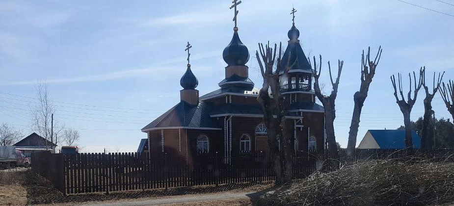 Прихожане Рудничного - о храме и бывшем настоятеле