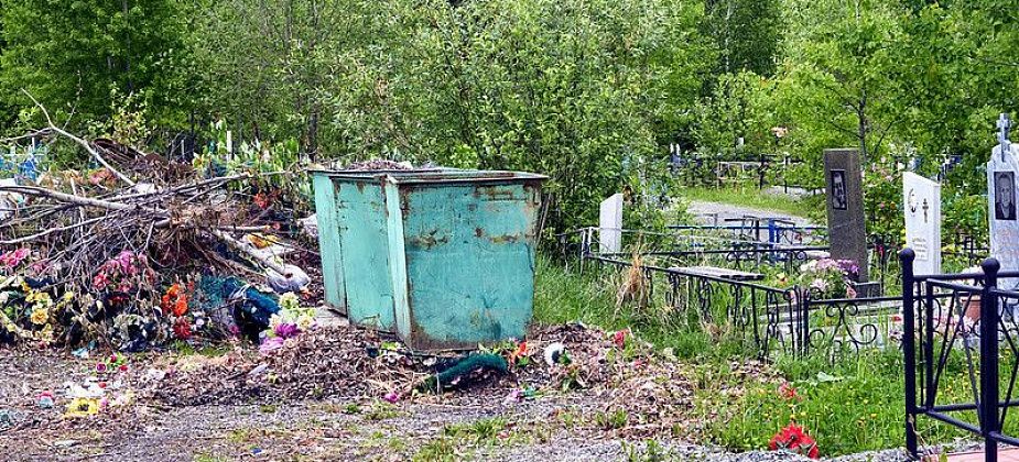 Горожане возмущены многомесячным беспорядком на кладбищах