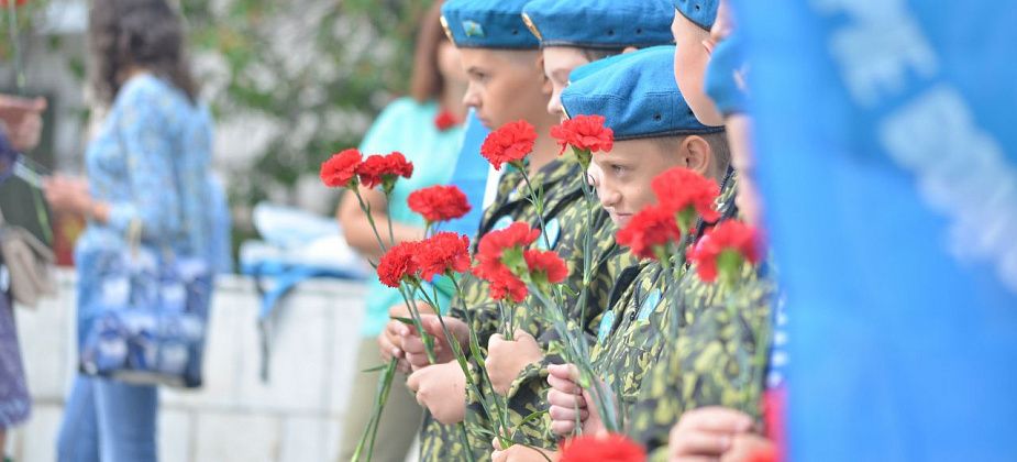 2 августа отметят День ВДВ. Запланированы шествие колонны десантников, панихида, концерт 