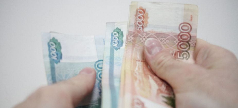 Будут судить жительницу Березовского. Курьерша мошенников забрала у горожанки 1,3 миллиона рублей
